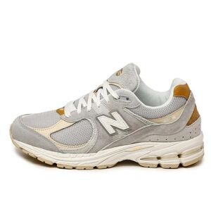 New Balance 2002r - Concrete Grey -  Size 7.5 W / 6 M